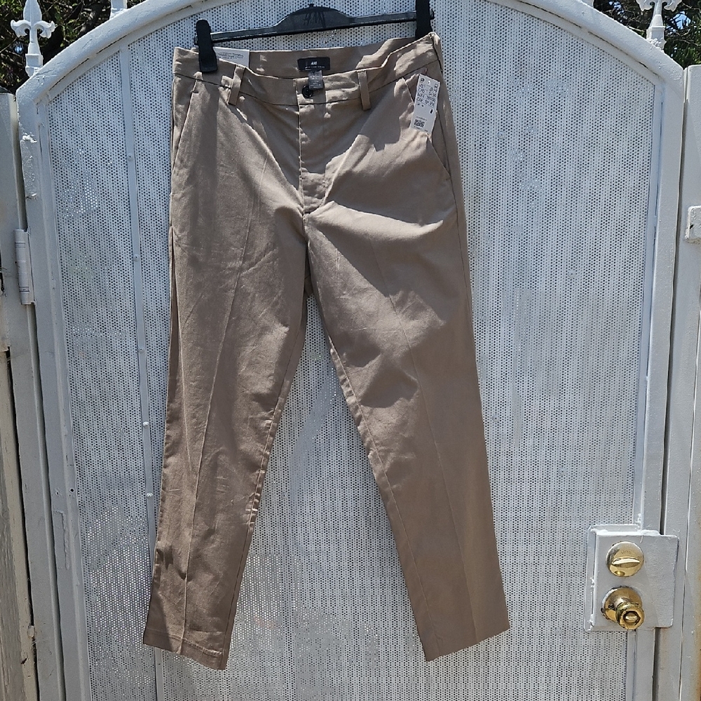 H&M Tan Chinos Classic Style